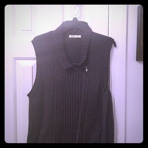 Gray Sweater vest